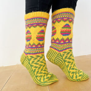 Sunny easter egg socks