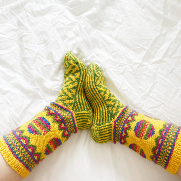 Sunny easter egg socks - Image 4