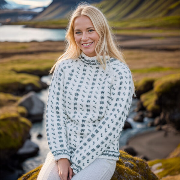 Godafos chunky icelandic sweater - Image 2