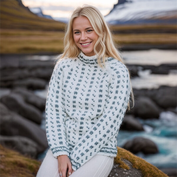 Godafos chunky icelandic sweater - Image 4