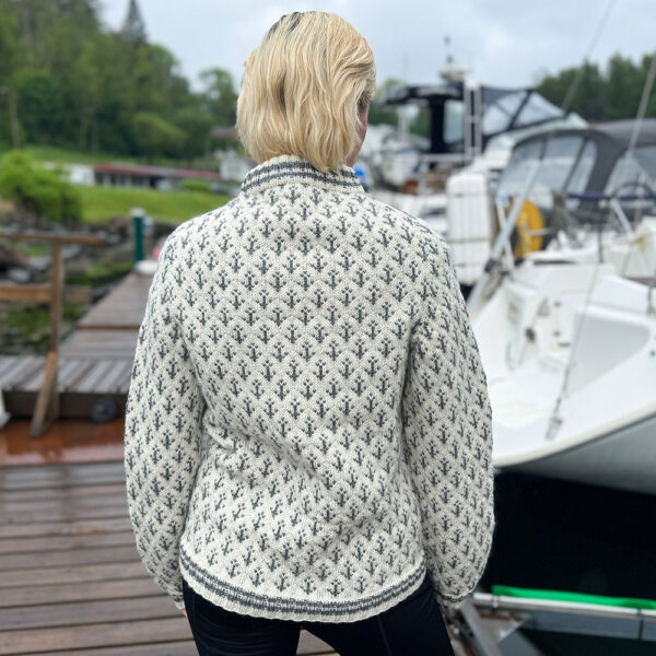 Captain sweater in naturewhite