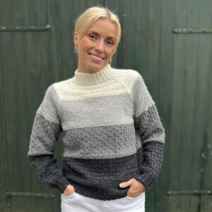 Structured stripes of grey
