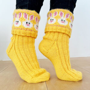 Sunny easter bunny socks