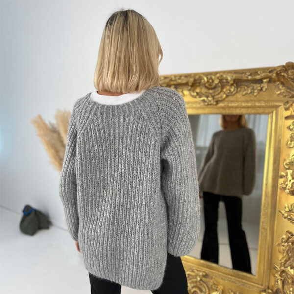 Easygoing sweater - Image 2