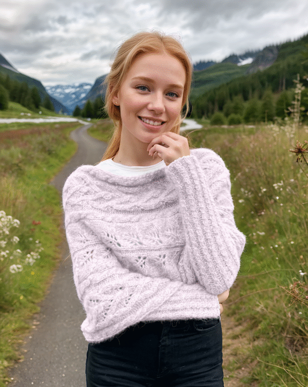 Leafy sweater-scarf in soft lilac - Image 3